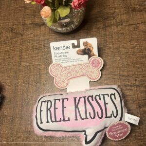 Kensie “Free Kisses” Plush Squeaky Dog Toy – Eco-Friendly Soft Pet Toy
