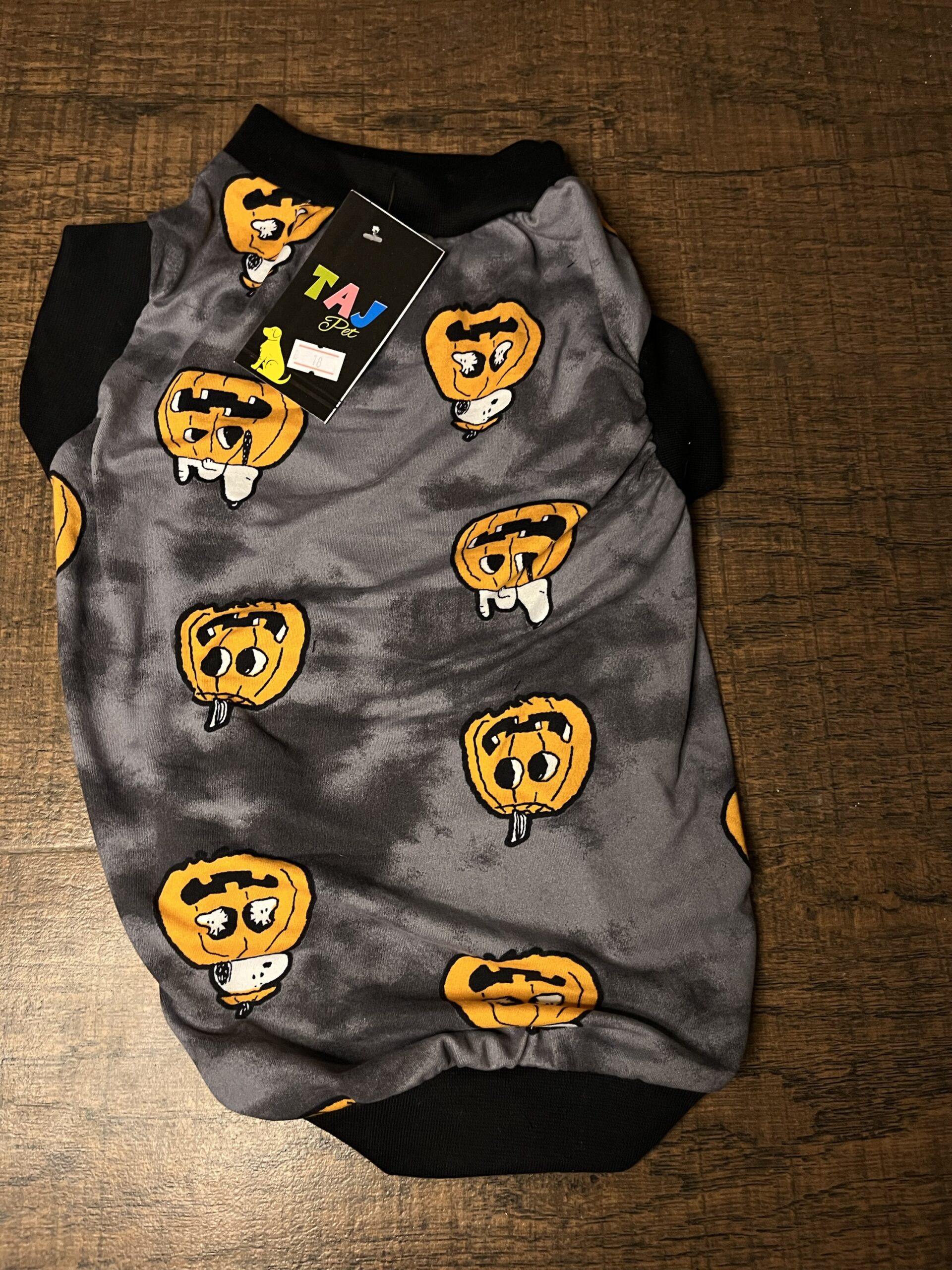 🎃 Pumpkin Print Dog Sweatshirt - Image 2