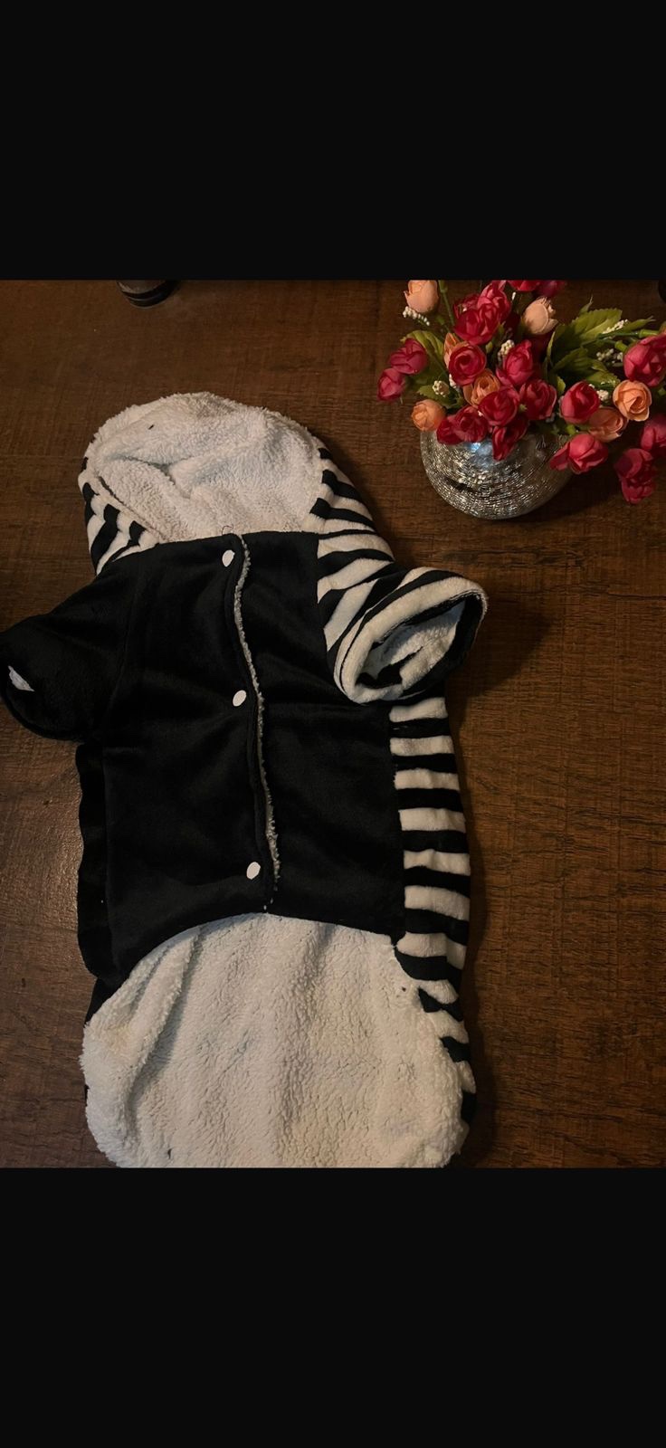 Black & White Striped Velvet Star Hoodie - Image 2