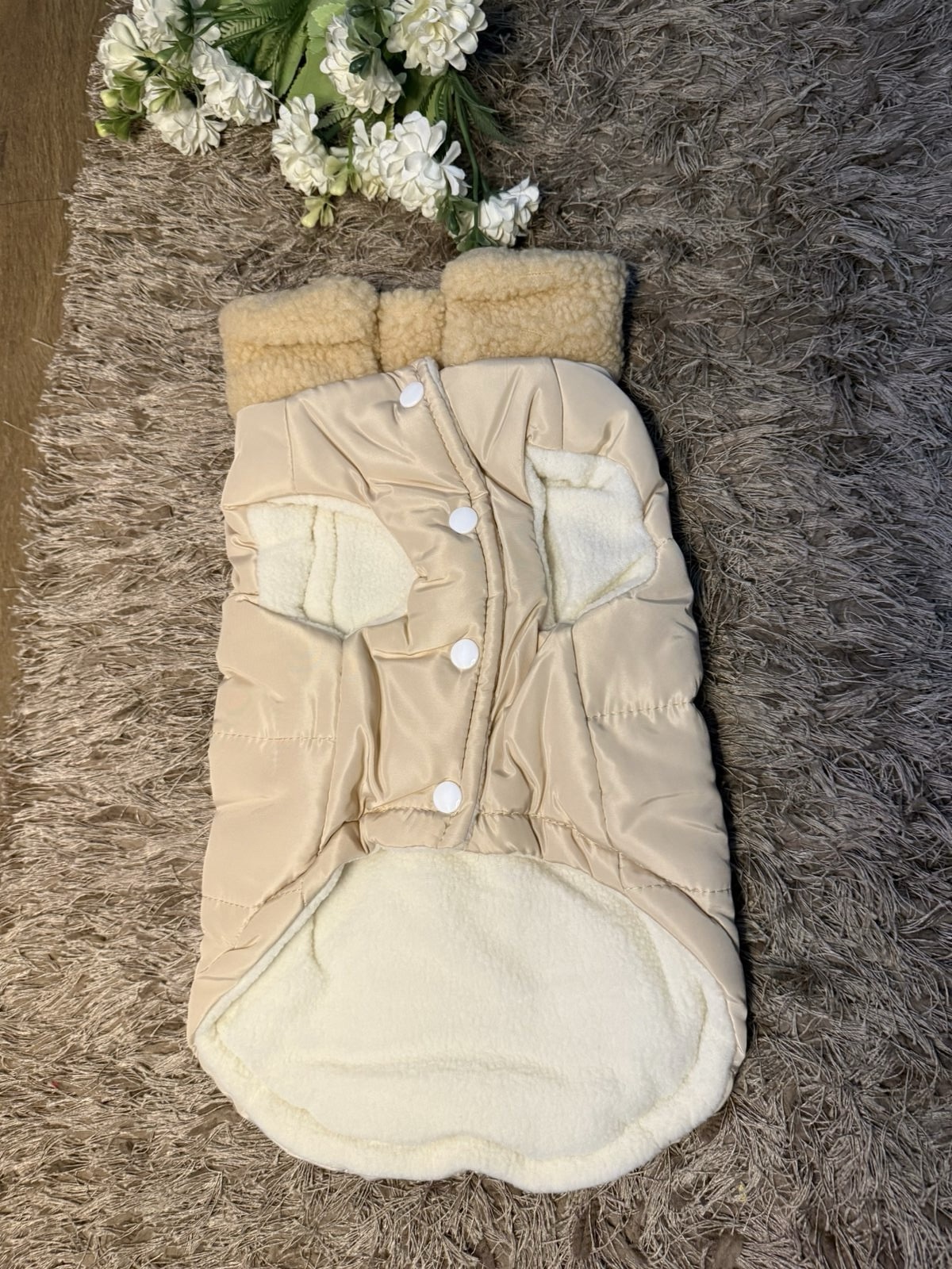 Cream Beige Sleeveless Fur Winter Jacket - Image 3